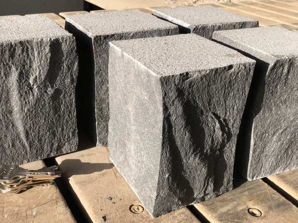 Cubos Granalhados 102